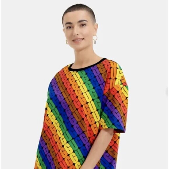 UGG UNISEX Logo U Toni Pride Rainbow Oversized‎ Tee for Everyone Colorful Casual - Picture 3 of 12